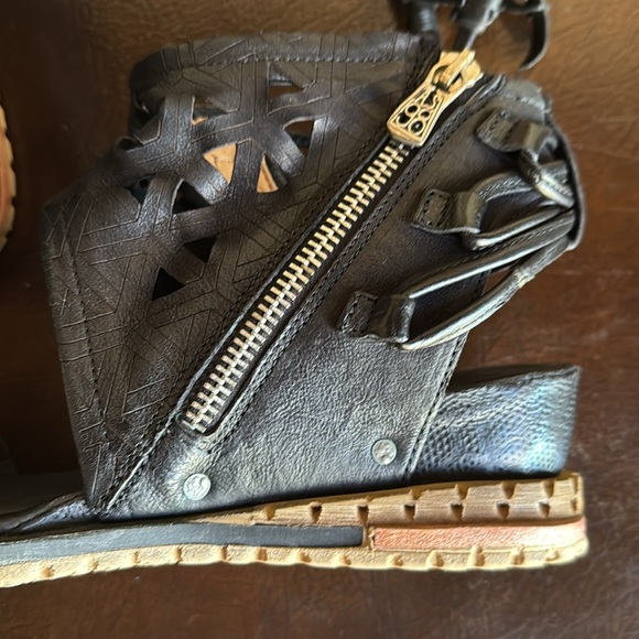 A.S. 98 Petrona Leather Sandals - Picture 8 of 12